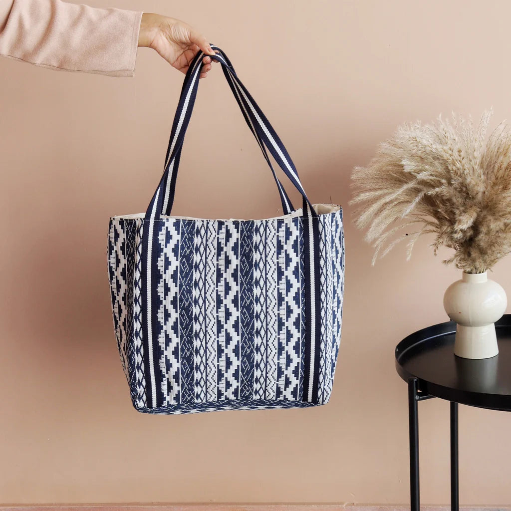Island Horizon Tote